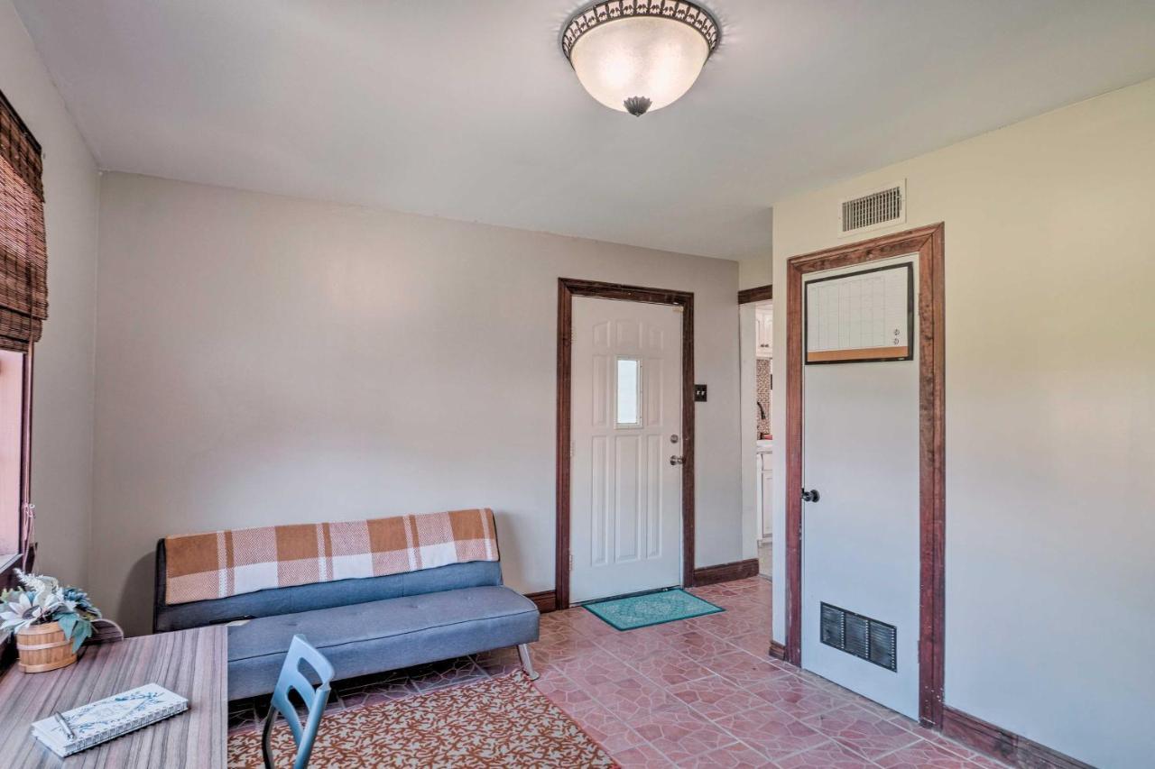 Lake Charles Cottage With Fireplace And Yard! מראה חיצוני תמונה